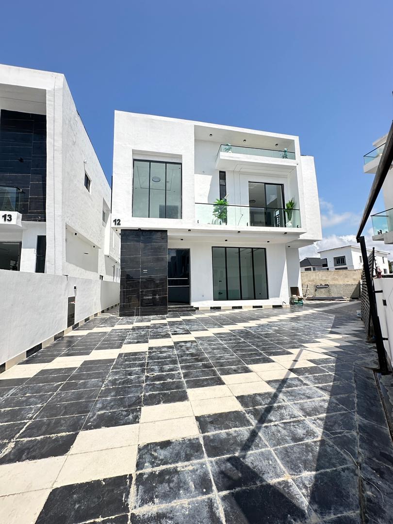 4-Bedroom Terrace House