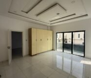 5 Bedroom Fully Detached Duplex