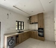 5 Bedroom Fully Detached Duplex