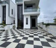 5 Bedroom Fully Detached Duplex