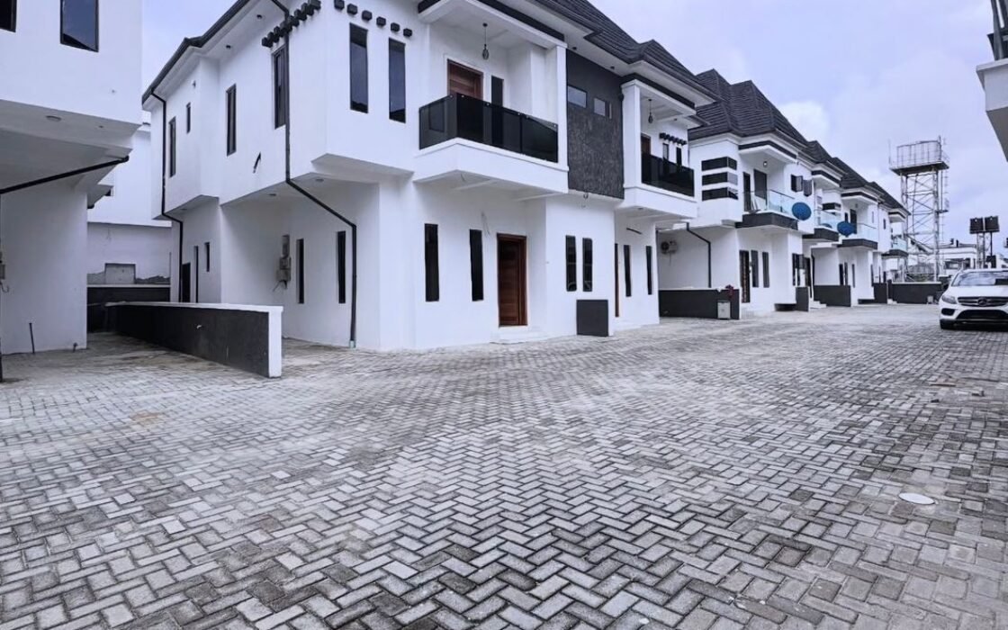 4 Bedroom Semi Detached Duplex