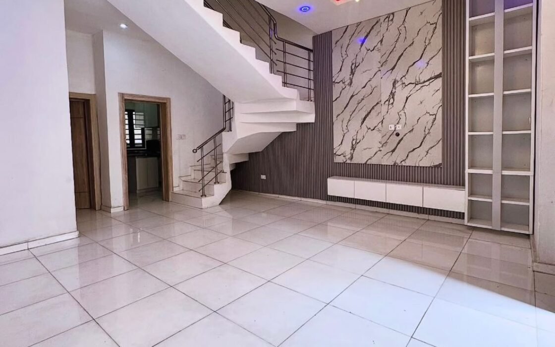 4 Bedroom Semi Detached Duplex