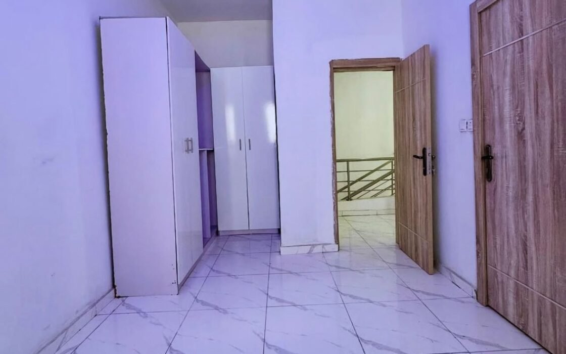 4 Bedroom Semi Detached Duplex