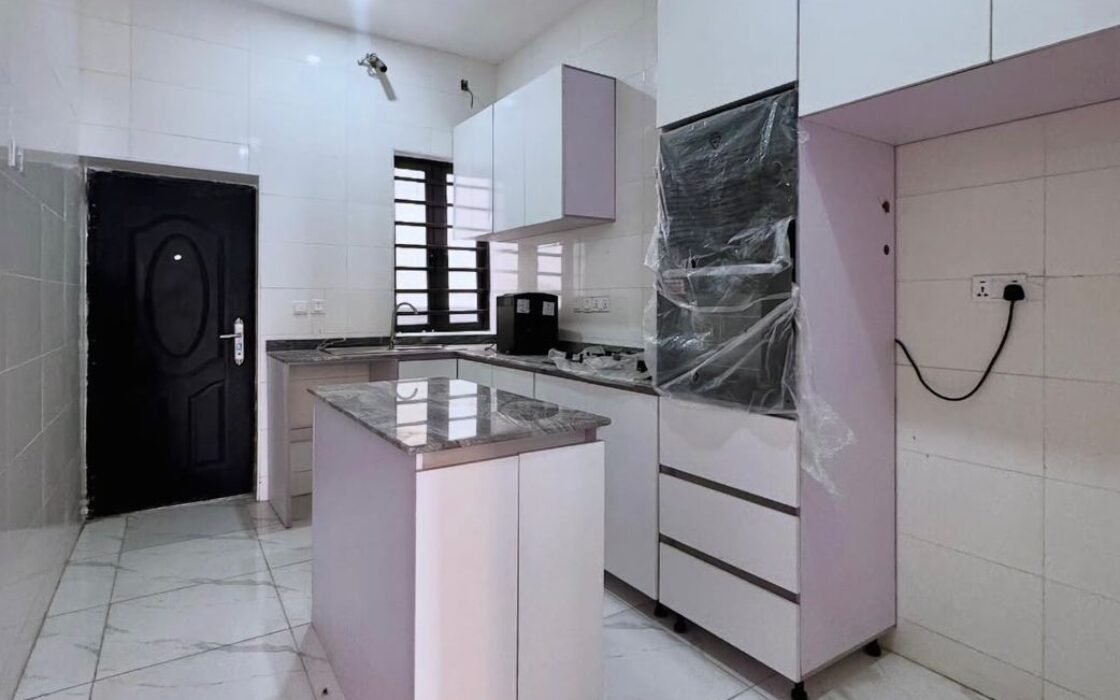 4 Bedroom Semi Detached Duplex