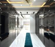 8 Bedroom Luxury Mansion