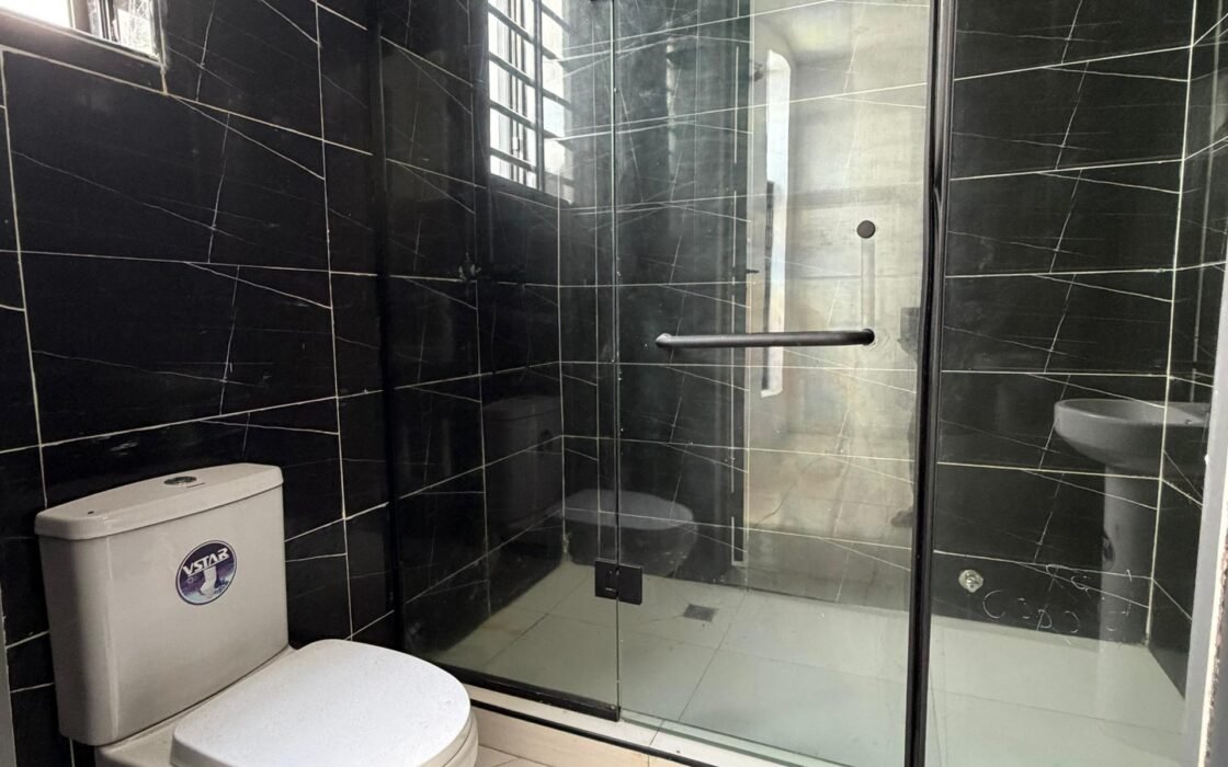 4 Bedroom Semi-Detached Duplex