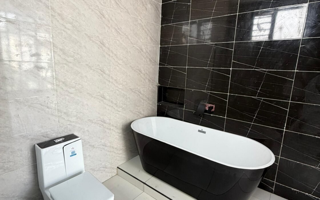 4 Bedroom Semi-Detached Duplex