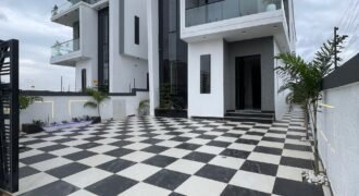 5 Bedroom Fully Detached Duplex